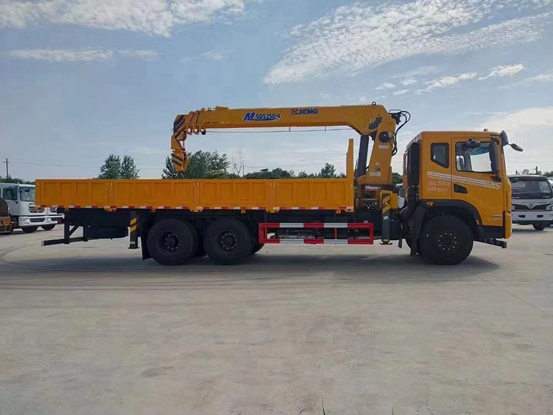 EQ5250JSQL6D東風(fēng)華神T5后八輪隨車(chē)吊